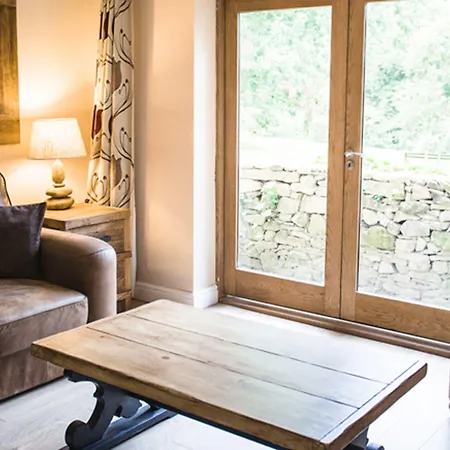 ロムニーズ アパートメンツ&スイーツ アパート