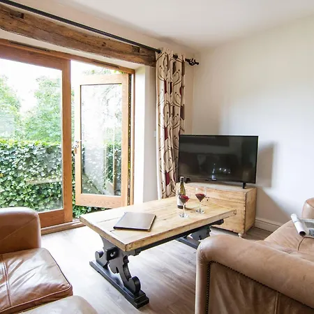 ロムニーズ アパートメンツ&スイーツ アパート