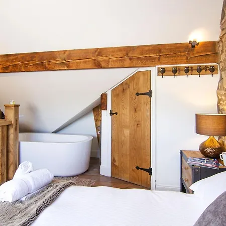 ロムニーズ アパートメンツ&スイーツ アパート *