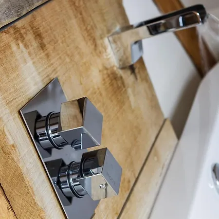 アパート ロムニーズ アパートメンツ&スイーツ ケンダル