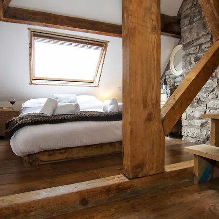 ロムニーズ アパートメンツ&スイーツ