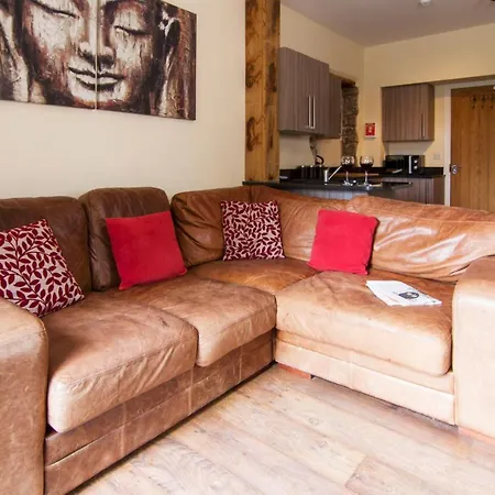 ロムニーズ アパートメンツ&スイーツ *