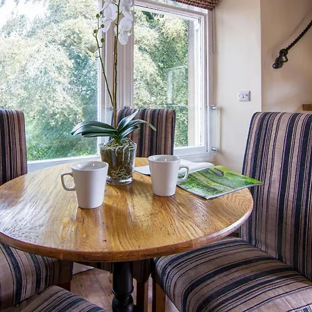 アパート ロムニーズ アパートメンツ&スイーツ ケンダル