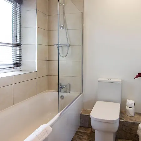 ロムニーズ アパートメンツ&スイーツ アパート ケンダル